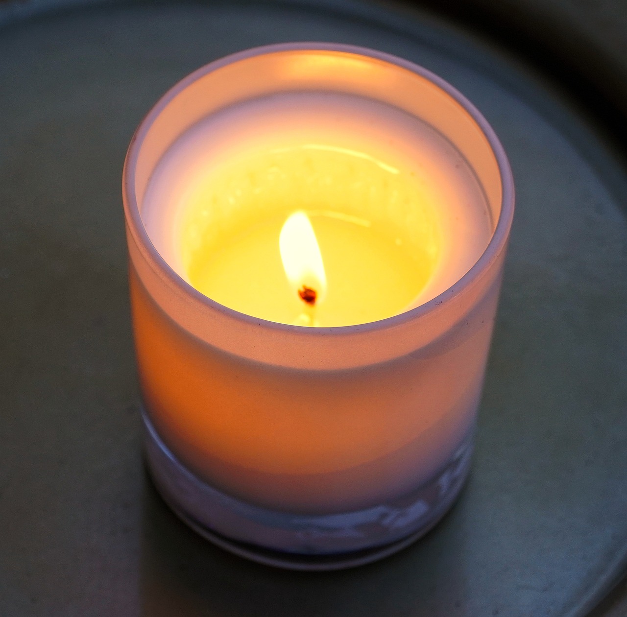 How to Make Your Own Scented Candles